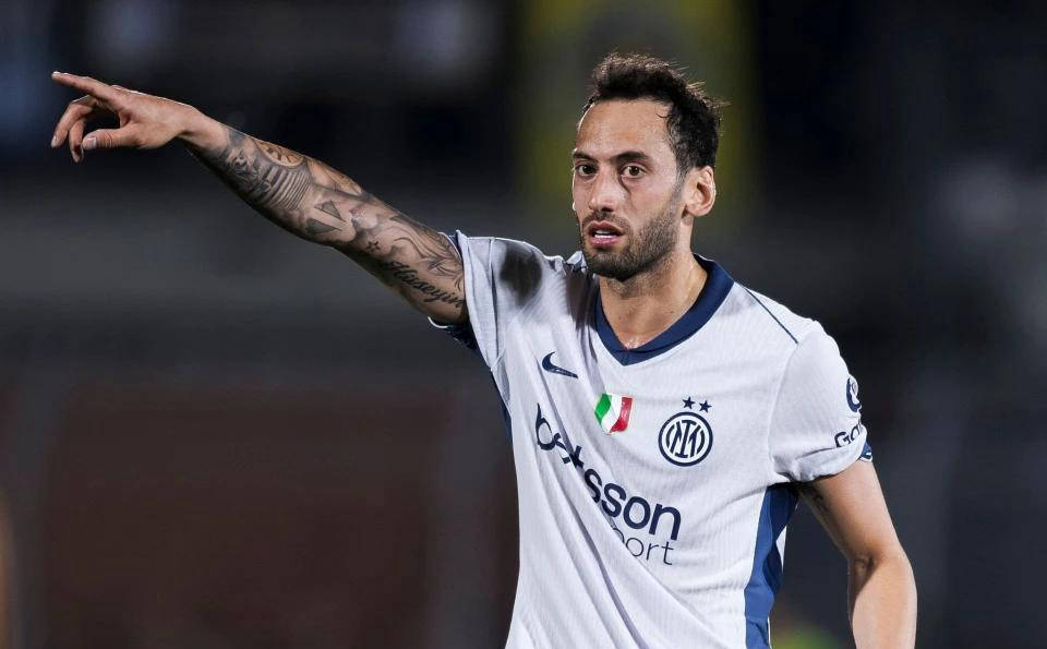 国米中场真核因伤缺席下轮联赛，意国脚新赛季首次先发登场